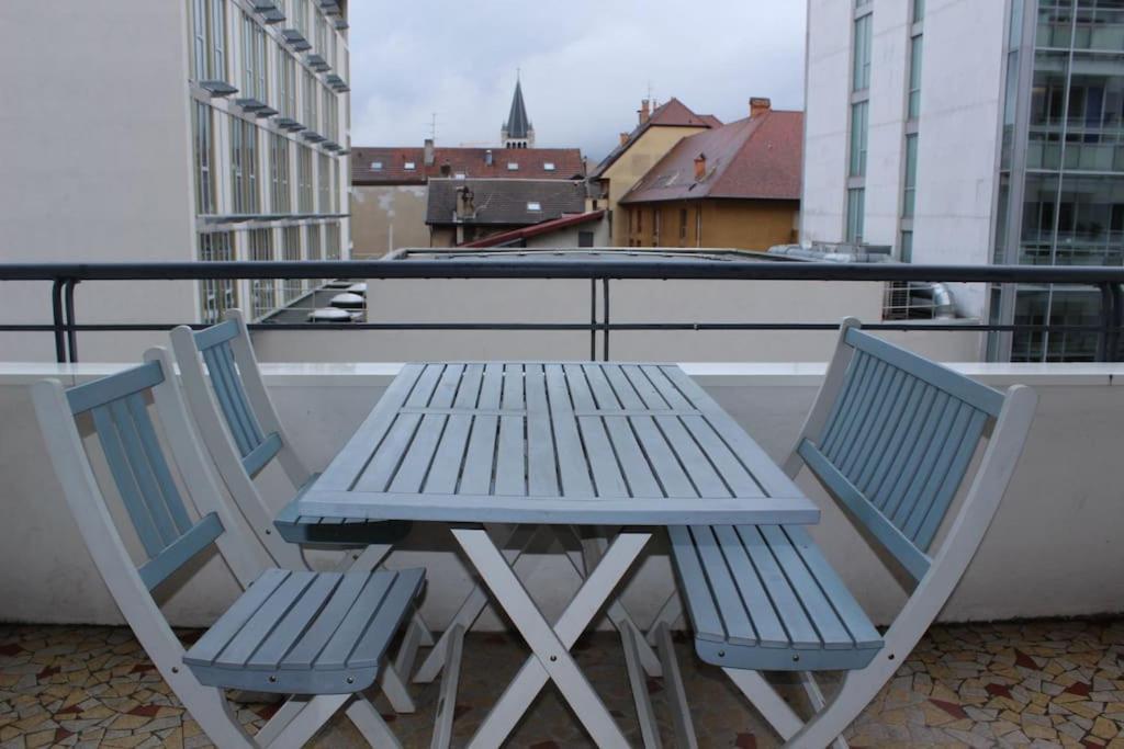 Le Jane : Centre Ville, Garage, Balcon Annecy Buitenkant foto