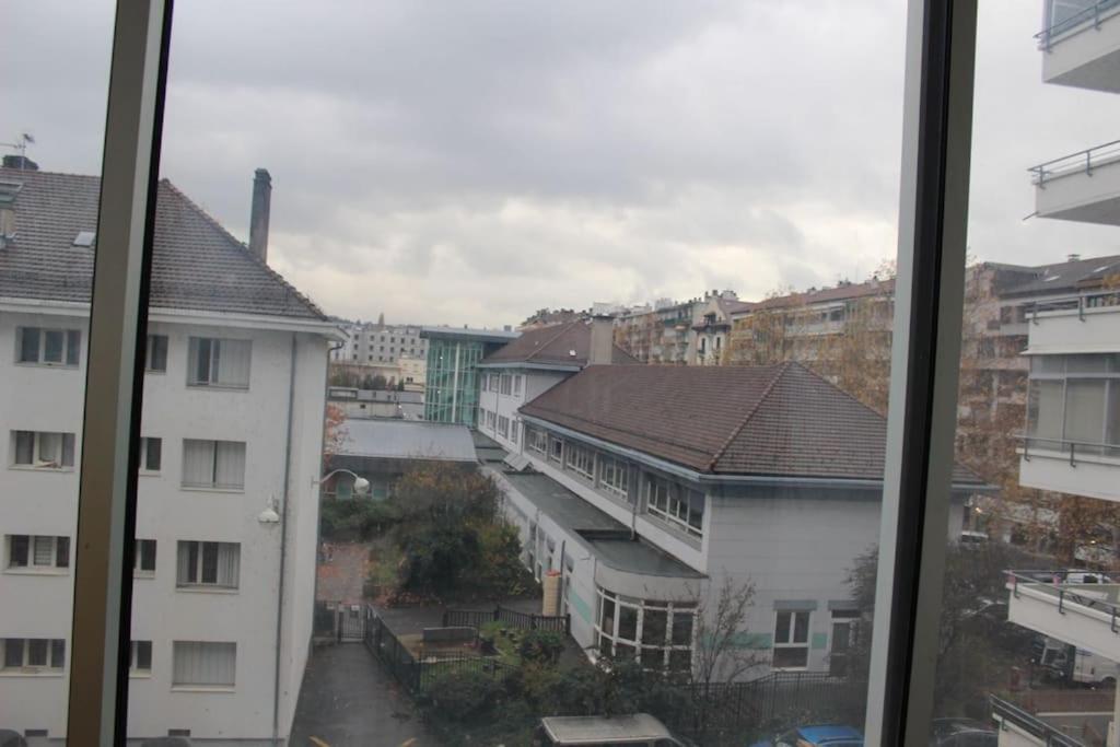 Le Jane : Centre Ville, Garage, Balcon Annecy Buitenkant foto