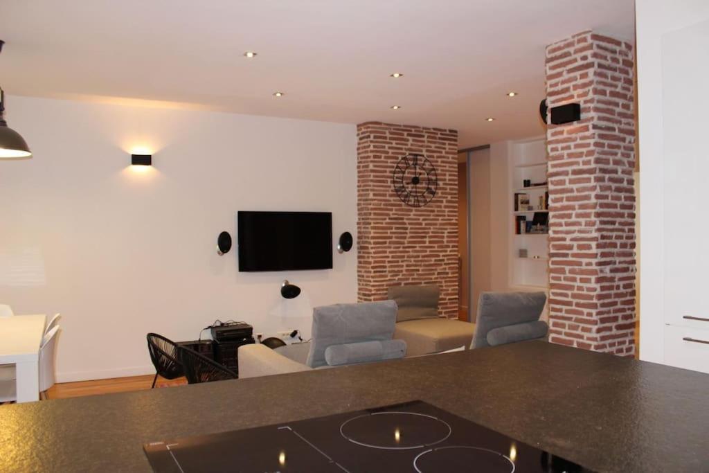 Le Jane : Centre Ville, Garage, Balcon Annecy Buitenkant foto